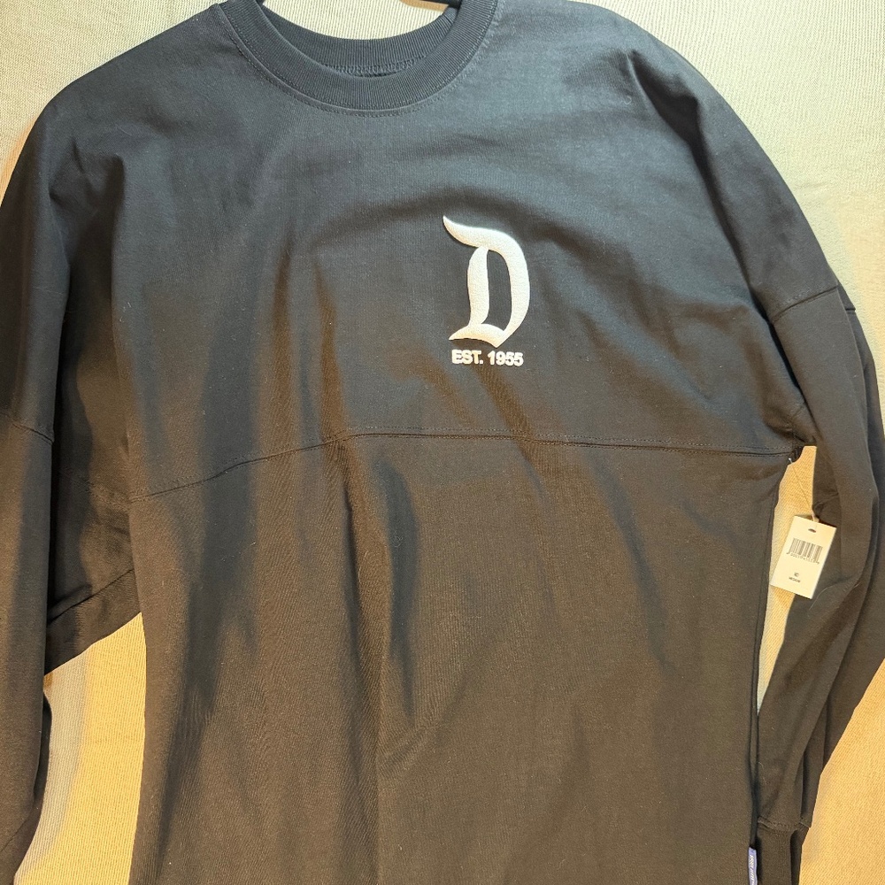 Disneyland Spirit Jersey - Medium